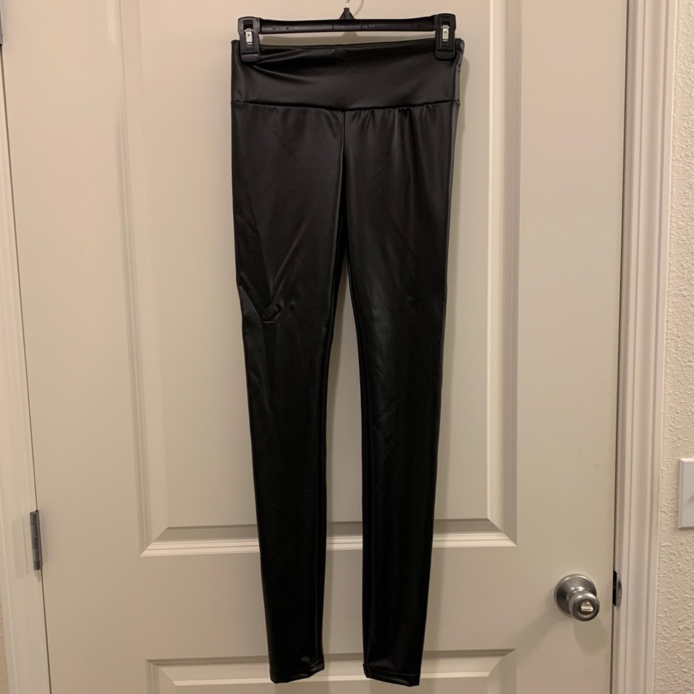NWOT Cotton On Pleather Leggings
